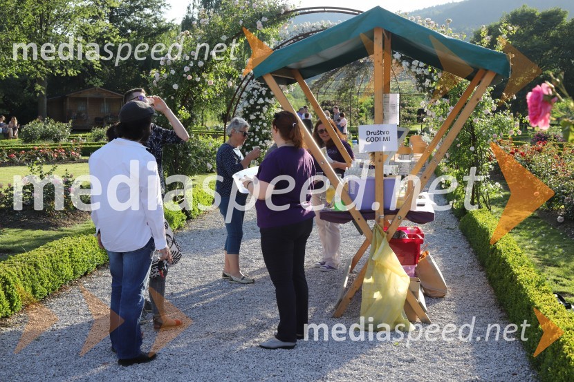 Vino in vrtnice 2019Vino in vrtnice 2019