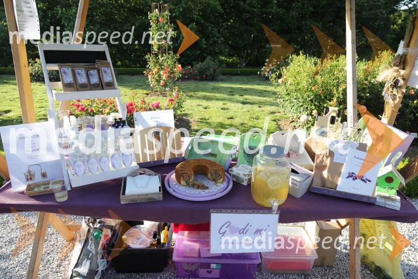 Vino in vrtnice 2019Vino in vrtnice 2019