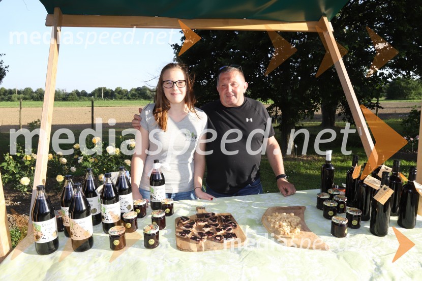 Vino in vrtnice 2019