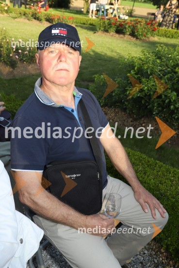 Vino in vrtnice 2019