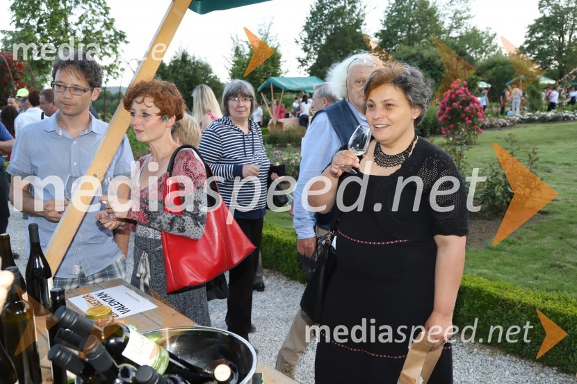 Vino in vrtnice 2019