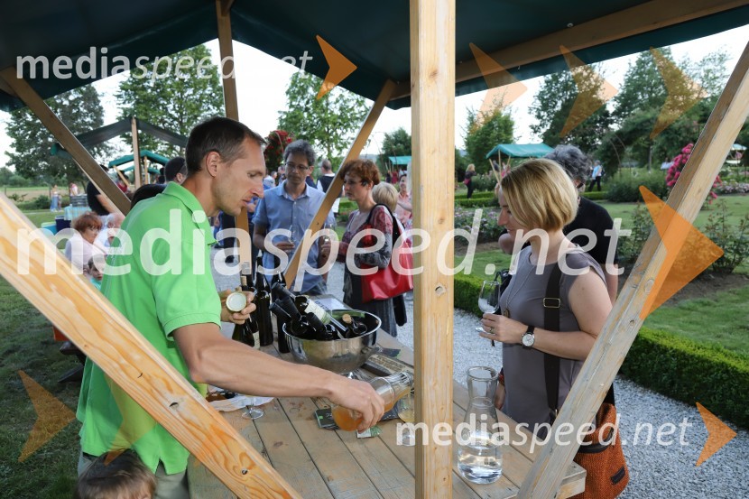 Vino in vrtnice 2019