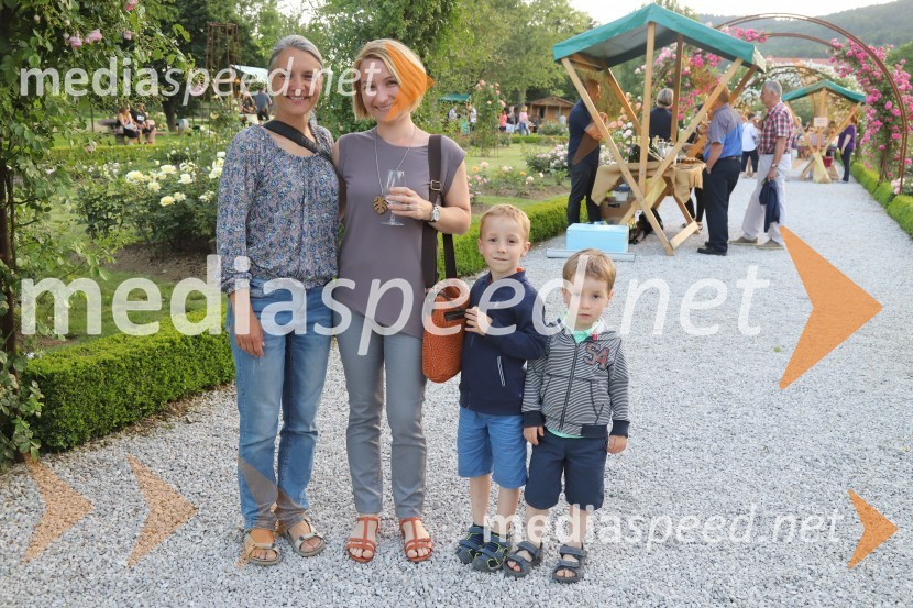 Vino in vrtnice 2019