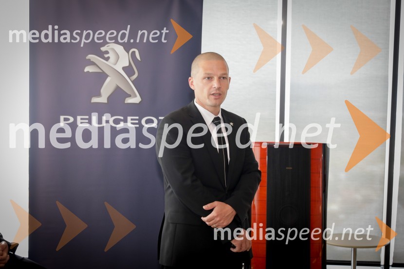  Adam Kavšek, direktor znamke Peugeot, P Automobil ImportPeugeot 508 SW, slovenska predstavitev