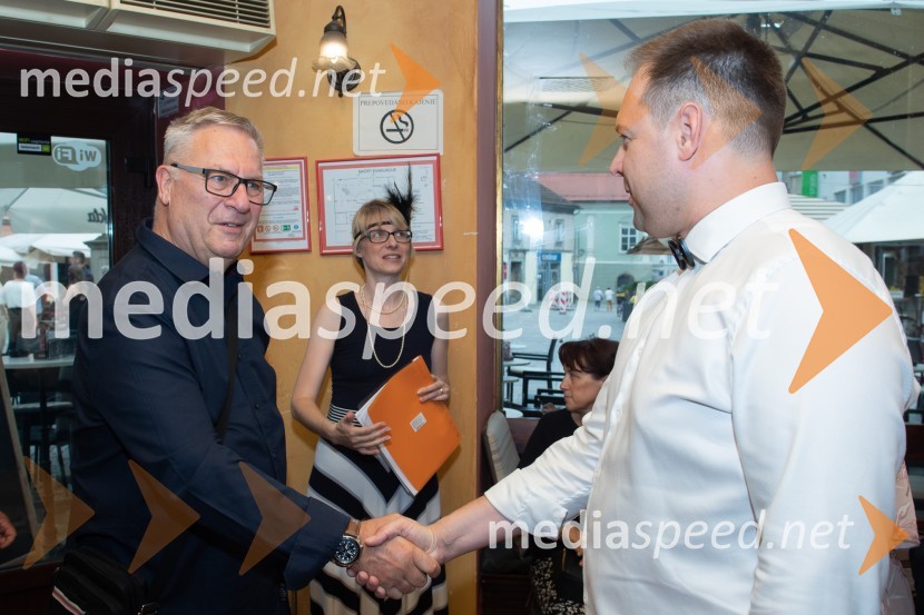  Milan Razdevšek, Zavod za turizem Maribor;  Mitja Petelin, VSGT MariborAmbasadorja VSGT sta Jure Dretnik in Žiga Sledič