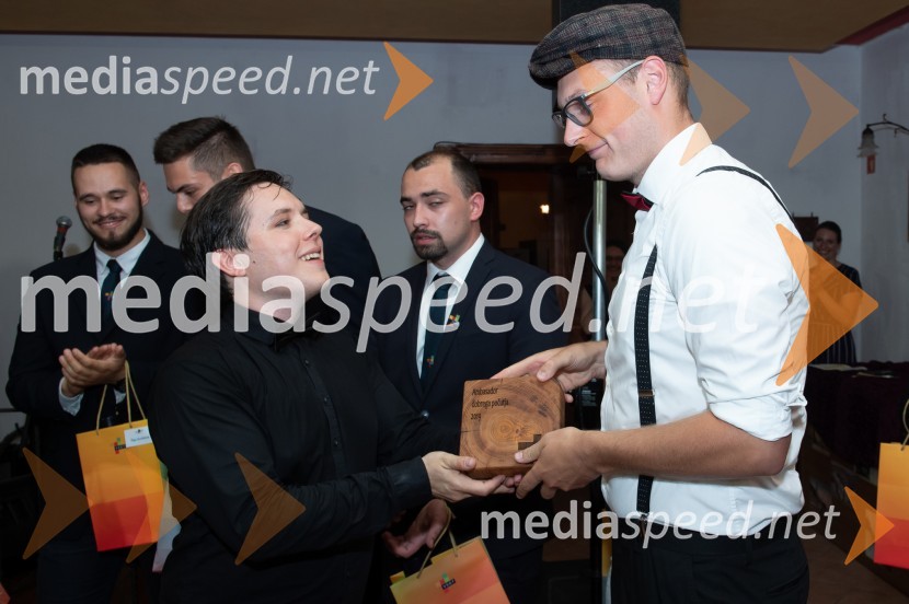  Vito Zakrajšek Čahuk, ambasador gostoljubja 2018;  Žiga Sledič, Ambasador dobrega počutja VSGT Maribor 2019Ambasadorja VSGT sta Jure Dretnik in Žiga Sledič