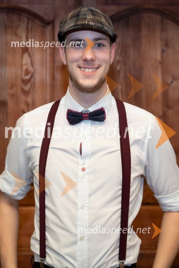  Martin Šterk, študent VSGT MariborAmbasadorja VSGT sta Jure Dretnik in Žiga Sledič