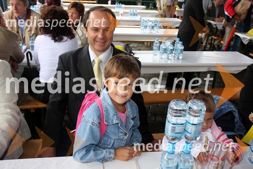 Branko Grims, poslanec SDS z otrokomaFestival SDS