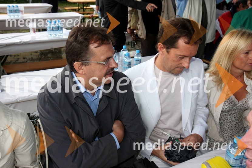 Jože Tanko, vodja poslanske skupine SDS in Gregor Virant, minister za javno upravoFestival SDS