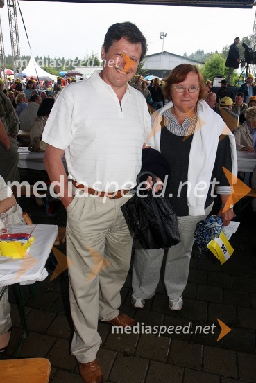 Gregor Pivec, direktor Splošne bolnišnice Maribor z ženo MilenoFestival SDS