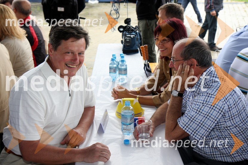 Gregor Pivec, direktor Splošne bolnišnice Maribor in France Cukjati, predsednik Državnega zbora Republike SlovenijeFestival SDS