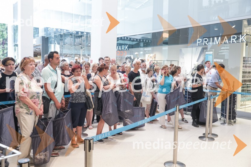 Velika otvoritev Primark Slovenija