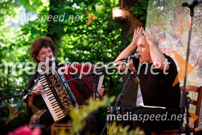  Janez Dovč, glasbenik;  Boštjan Gombač, glasbenikLevstikovi nagradi 2019 v roke Borisa A. Novaka in Jelki Godec Schmidt