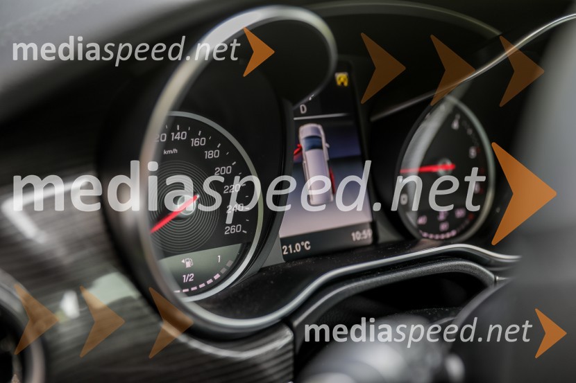 Mercedes-Benz V (2019)Mercedes-Benz V, slovenska predstavitev
