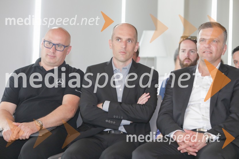 Mercedes-Benz V, slovenska predstavitev