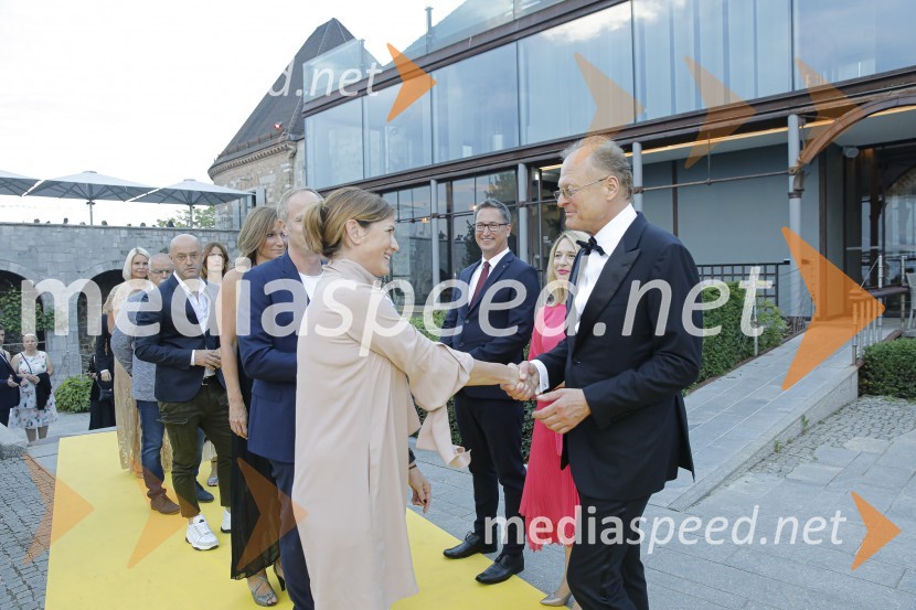  ... ;  Blaž Ahčan, direktor Go Green, predsednik Lions Kluba Ljubljana Iliria;  Zorana Vlatković, veleposlanica Srbije;  Janez  Škrabec, direktor Riko d.o.o., predsednik Slovensko-ruskega poslovnega sveta, častni konzul BelorusijeKresna noč 2019, dobrodelna prireditev Lions kluba Ljubljana