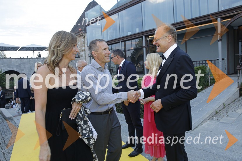  ... ;  ... ;  Blaž Ahčan, direktor Go Green, predsednik Lions Kluba Ljubljana Iliria;  Zorana Vlatković, veleposlanica Srbije;  Janez  Škrabec, direktor Riko d.o.o., predsednik Slovensko-ruskega poslovnega sveta, častni konzul BelorusijeKresna noč 2019, dobrodelna prireditev Lions kluba Ljubljana