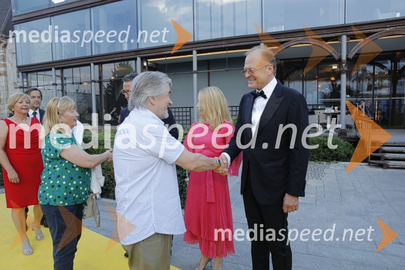  ... ;  ... ;  ... ;  Zorana Vlatković, veleposlanica Srbije;  Janez  Škrabec, direktor Riko d.o.o., predsednik Slovensko-ruskega poslovnega sveta, častni konzul BelorusijeKresna noč 2019, dobrodelna prireditev Lions kluba Ljubljana