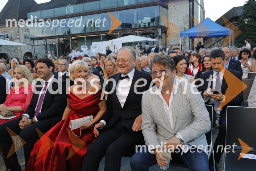  ... ;  ... ;  Sonja Poljanšek Škrabec, lastnica Welness centra Sunny;  Janez  Škrabec, direktor Riko d.o.o., predsednik Slovensko-ruskega poslovnega sveta, častni konzul Belorusije;  Dragan Bjelogrlić, režiserKresna noč 2019, dobrodelna prireditev Lions kluba Ljubljana