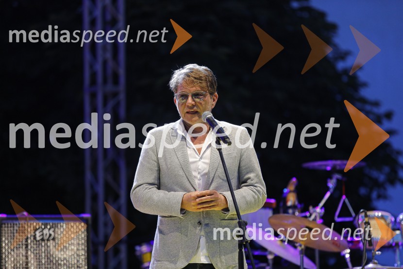  Dragan Bjelogrlić, režiserKresna noč 2019, dobrodelna prireditev Lions kluba Ljubljana