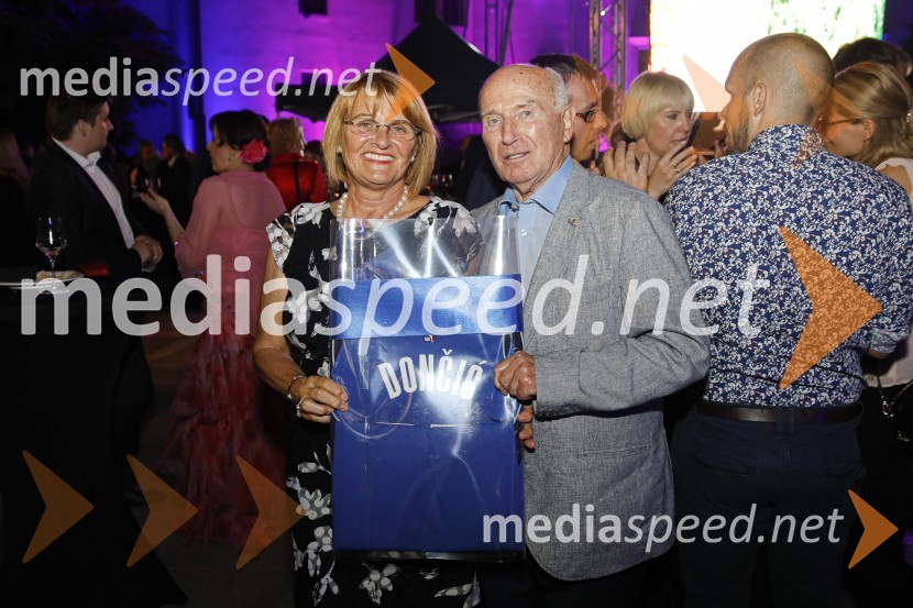  ... ;  Tone ProsencKresna noč 2019, dobrodelna prireditev Lions kluba Ljubljana