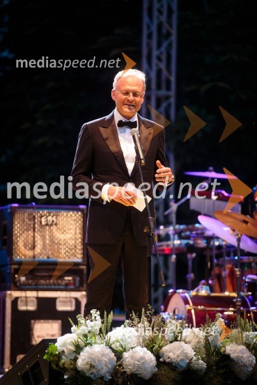  Janez  Škrabec, direktor Riko d.o.o., predsednik Slovensko-ruskega poslovnega sveta, častni konzul BelorusijeKresna noč 2019, dobrodelna prireditev Lions kluba Ljubljana