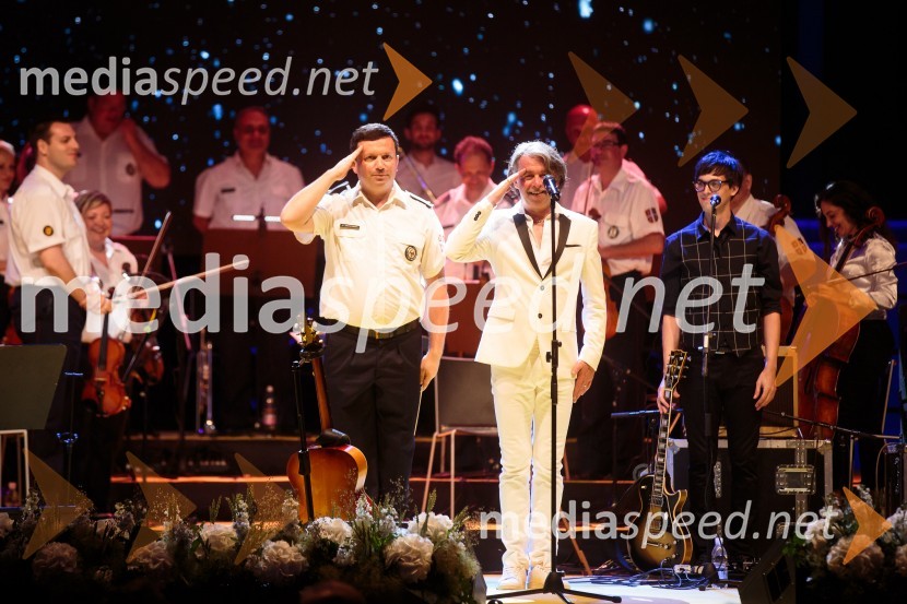  ... ;  Robert Pešut - Magnifico, glasbenik;  ... Kresna noč 2019, dobrodelna prireditev Lions kluba Ljubljana