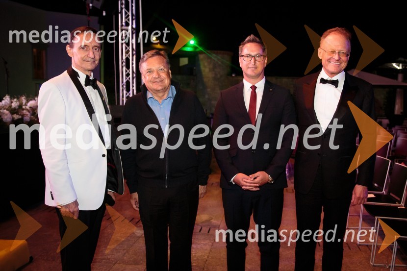  ... ;  Zoran Janković, župan, Mestna občina Ljubljana;  Blaž Ahčan, direktor Go Green, predsednik Lions Kluba Ljubljana Iliria;  Janez  Škrabec, direktor Riko d.o.o., predsednik Slovensko-ruskega poslovnega sveta, častni konzul BelorusijeKresna noč 2019, dobrodelna prireditev Lions kluba Ljubljana