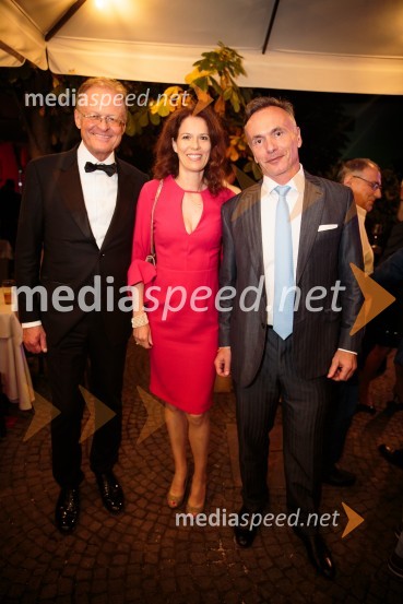  Janez  Škrabec, direktor Riko d.o.o., predsednik Slovensko-ruskega poslovnega sveta, častni konzul Belorusije;  ... ;  ... Kresna noč 2019, dobrodelna prireditev Lions kluba Ljubljana