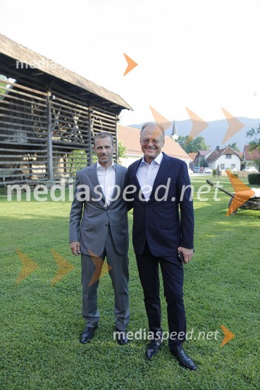 Aleksander Čeferin, odvetnik in predsednik UEFE;  Janez  Škrabec, direktor Riko d.o.o., predsednik Slovensko-ruskega poslovnega sveta, častni konzul BelorusijePogovorni večer z Aleksandrom Čeferinom