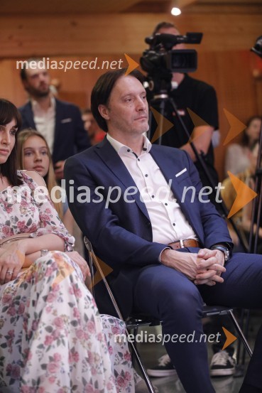 Pogovorni večer z Aleksandrom Čeferinom