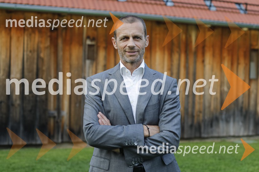  Aleksander Čeferin, odvetnik in predsednik UEFEPogovorni večer z Aleksandrom Čeferinom