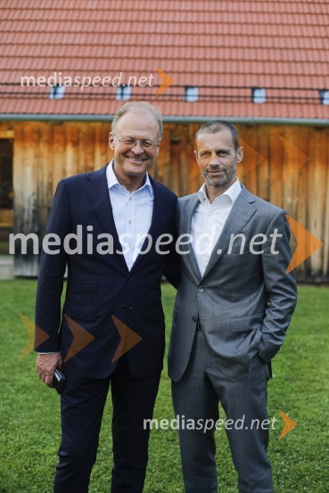  Janez  Škrabec, direktor Riko d.o.o., predsednik Slovensko-ruskega poslovnega sveta, častni konzul Belorusije;  Aleksander Čeferin, odvetnik in predsednik UEFEPogovorni večer z Aleksandrom Čeferinom
