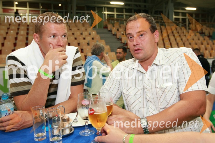 Slovenija : Hrvaška, nogomet, prijateljska tekma, zakulisje