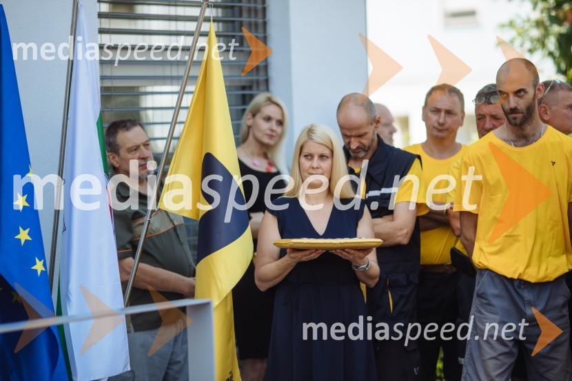 Odprtje novih poslovnih prostorov pošte 1290 Grosuplje