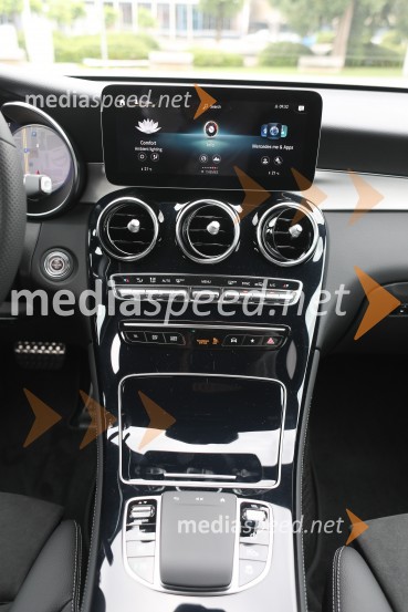 Mercedes-Benz GLC 2019Mercedes-Benz A limuzina, GLC in GLC kupe, slovenske predstavitve