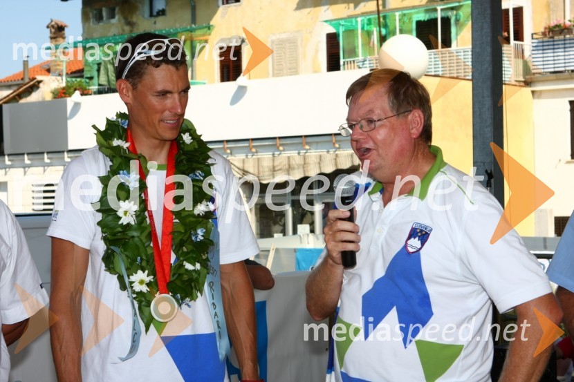 Vasilij Žbogar, olimpijski jadralec in Trevor Millar, trenerSprejem Vasilija Žbogarja v Izoli