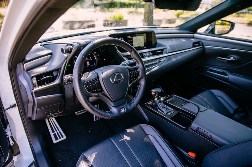 Lexus ES300h F-SportLexus ES300h F-Sport, mediaspeed test