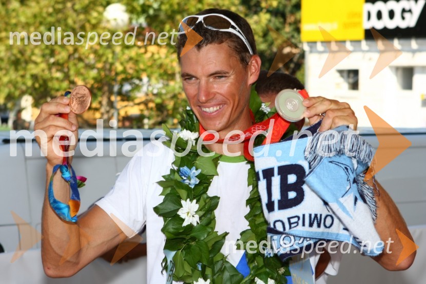 Vasilij Žbogar, olimpijski jadralecSprejem Vasilija Žbogarja v Izoli