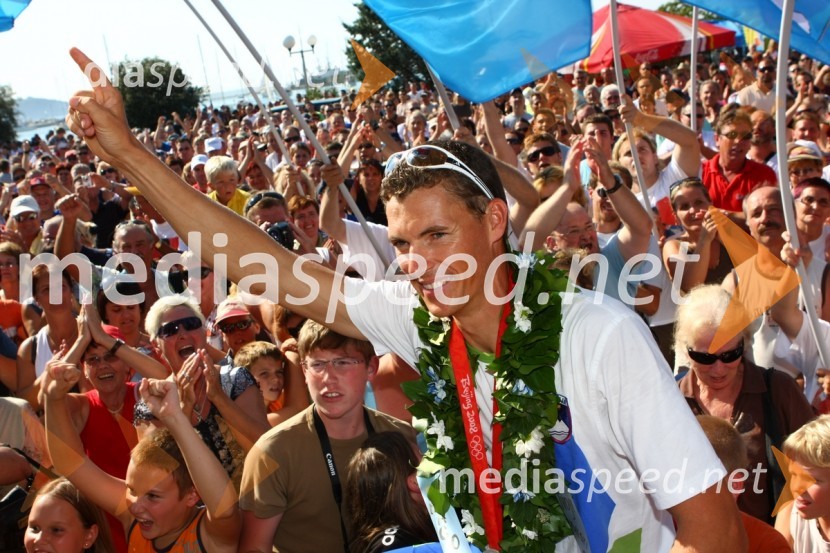 Vasilij Žbogar, olimpijski jadralecSprejem Vasilija Žbogarja v Izoli
