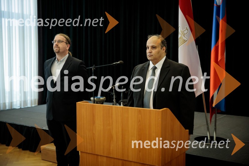  Ugo Sambi, tajnik, veleposlaništvo Arabske republike Egipt;  Youssef Diaeldin Mekkawy, veleposlanik Arabske republike EgiptEgiptovski nacionalni dan, praznovanje in sprejem egiptovskega veleposlanika