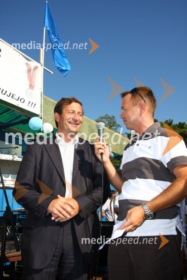 Karl Viktor Erjavec, minister za obrambo RS, in Dejan 
Jelačin, povezovalec programaSprejem Vasilija Žbogarja v Izoli