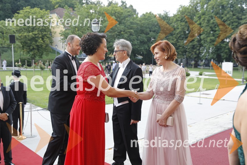  ... ;  ... ;  Franci Križan, organizator Aninega plesa;  Biserka KrižanAnin ples 2019