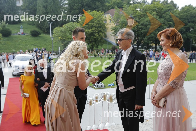  ... ;  ... ;  Franci Križan, organizator Aninega plesa;  Biserka KrižanAnin ples 2019