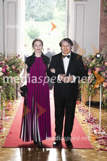  Anuška Pavlinjek Slavinec; dr. Mitja Slavinec, dekan, Fakulteta za naravoslovje, Univerza v MariboruAnin ples 2019