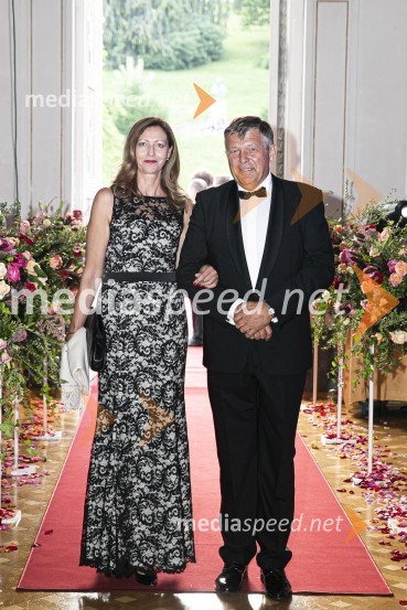  Nika Žumer Kajzer;  Marko Kajzer, direktor KampoAnin ples 2019