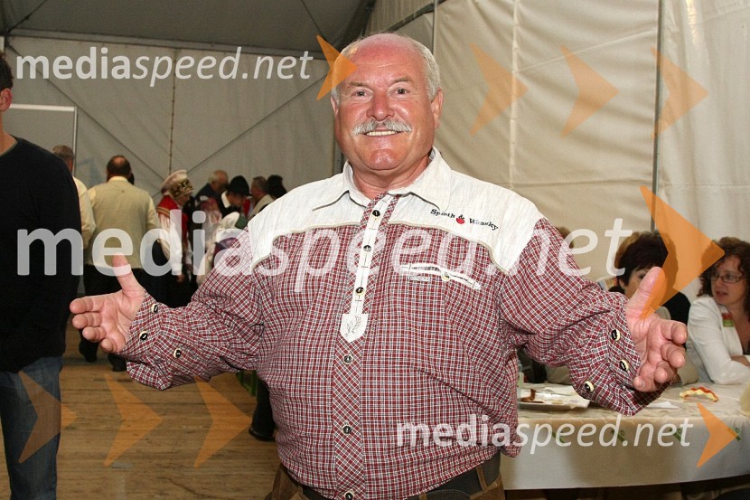 Ingo Rotter, voditelj večeraFestival Avsenikov 2008