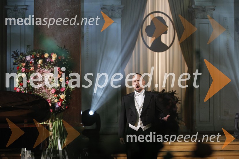  Dejan Maksimiljan Vrbančič, operni solistAnin ples 2019