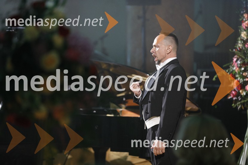  Dejan Maksimiljan Vrbančič, operni solistAnin ples 2019