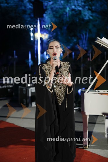  RAIVEN, pevkaAnin ples 2019